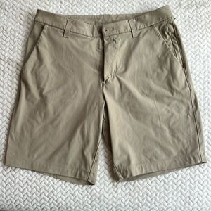 Lululemon Men’s “ Commission Short 7inch” Khaki